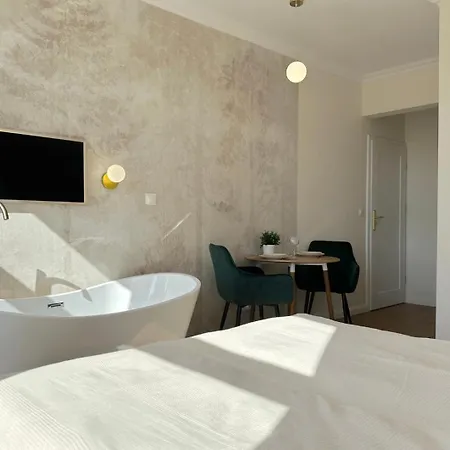 Apartamento Seredino Relax Apartment- Modern Comfort In A Quiet Location, 5 Minutes To Old Town & Seaside Gdańsk