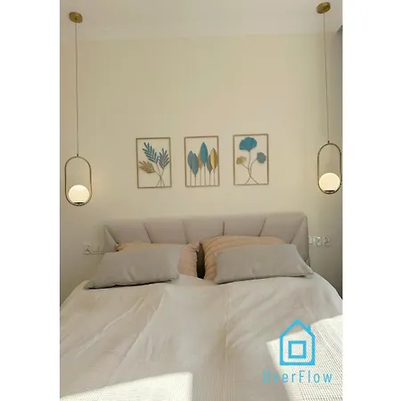 Seredino Relax Apartment- Modern Comfort In A Quiet Location, 5 Minutes To Old Town & Seaside Gdańsk
