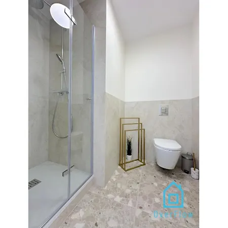Seredino Relax Apartment- Modern Comfort In A Quiet Location, 5 Minutes To Old Town & Seaside דירה גדנסק